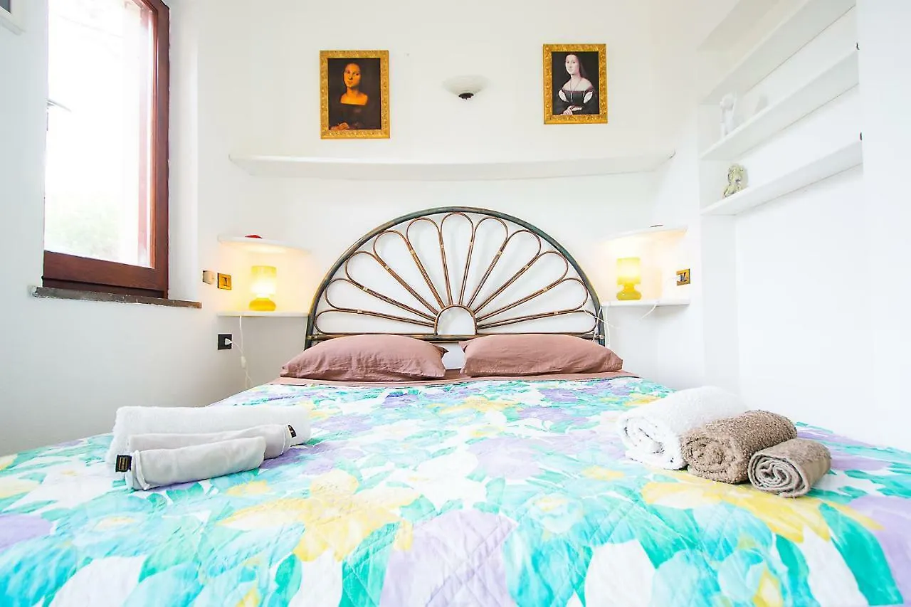 Casa Vacanze Rosa Maria Orosei 0*,  Itálie